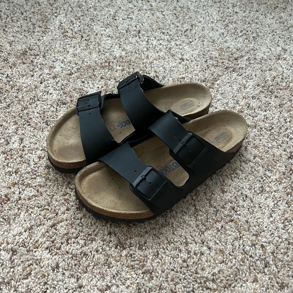 Birkenstock Arizona Soft Footbed Smooth Leather in Amalfi Black